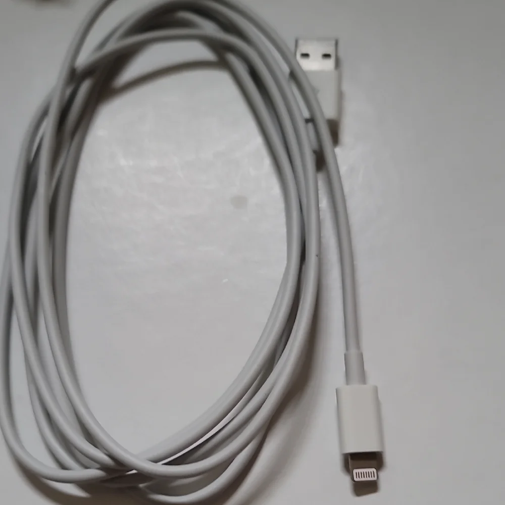 Universal Charging Cable Set - Black and White